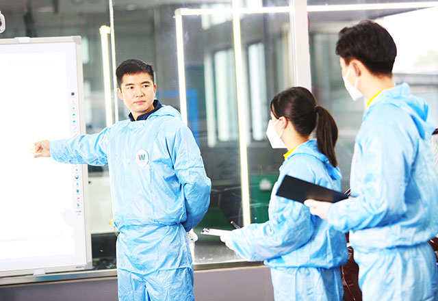 商務管理與新媒體運營的技術咨詢 協同賦能與數字化轉型